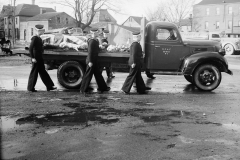 A992.0003.304- Billington Funeral, November 19 1943.