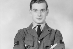 a992.0003.640.right - Blazer,  1940-1945