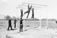 A992.0003.287- Commandos at Sky Harbour, 1943