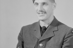 A992.0003.364a.left- G.B. Cpl Longmail, 1943-1945