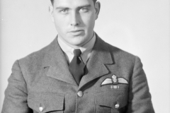 A992.0003.712a.left - W. Middler, 1940-1945