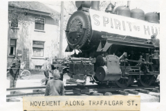 train-move-19-sm