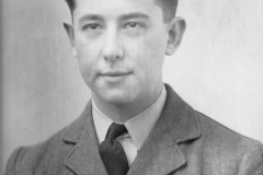 A992.0003.498.left -  R.F Simmons, 1940-1945