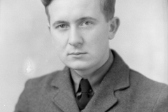 A992.0003.533a.right - Sgt. B.C Edwards