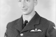 A992.0003.465 - Sgt. Pilot R. Timberlake, 1940-1945