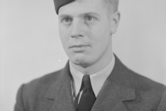 A992.0003.223a - Unknown, 1940-1945