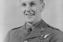 A992.0003.243 - Unknown,  1940-1945