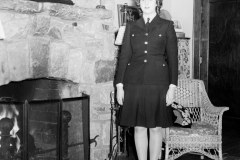 A992.0003.354 - Unknown woman , 1940-1945